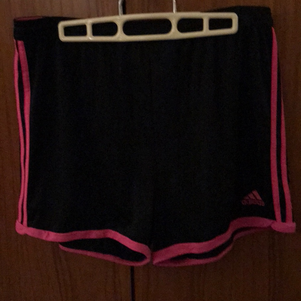 Woman’s Adidas shorts size XL